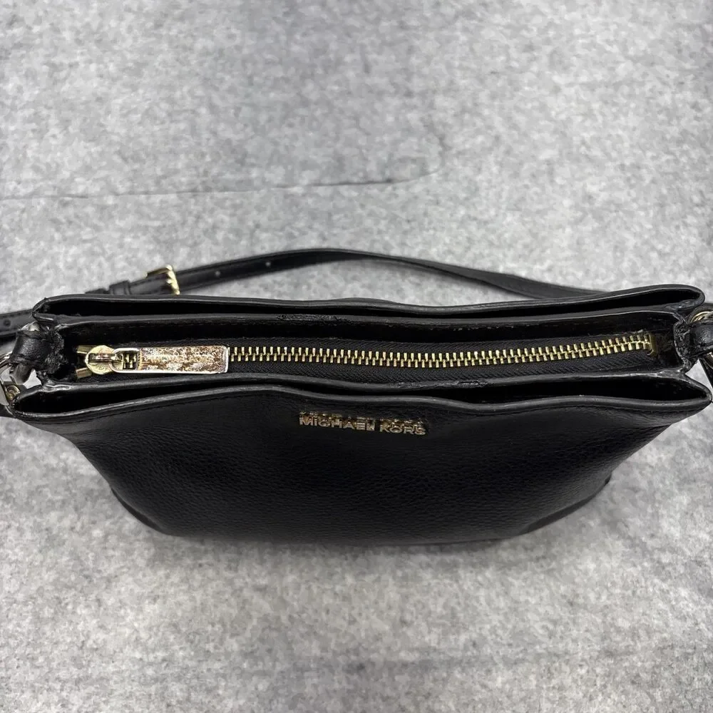 Michael Kors Trisha Medium Crossbody Bag Black Pebbled Leather Sectioned Luxe